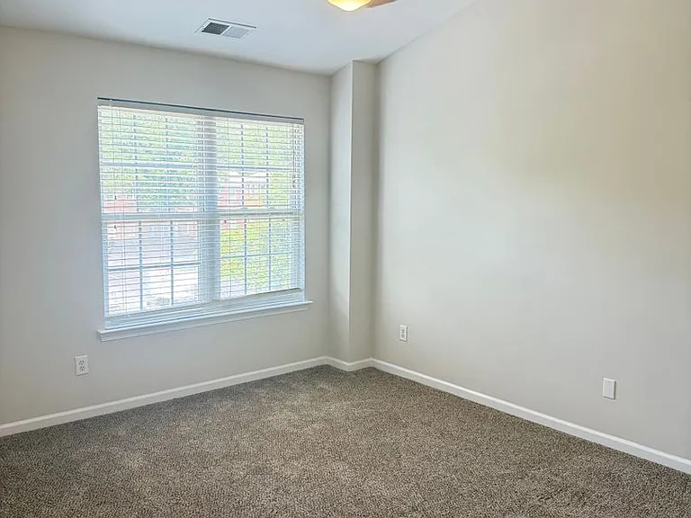 9123 Washam Potts Rd — Photo 12