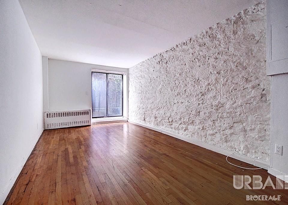 1st image of 35 Grove St APT Gk