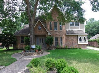 5711 Woodland Creek Dr, Kingwood, TX 77345