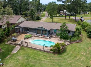 1915 Big Eddy Cir, Chandler, TX 75758