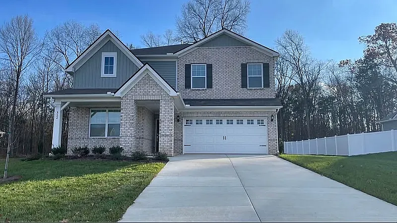 Tucker Trice Blvd, Lebanon — Photo 1