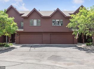 12564 Parkwood Dr, Burnsville, MN 55337