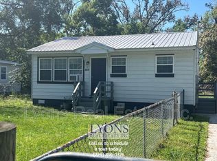 615 E Brookwood Dr, Valdosta, GA 31601