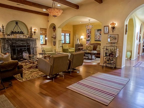 4th image of 11714 La Maida St