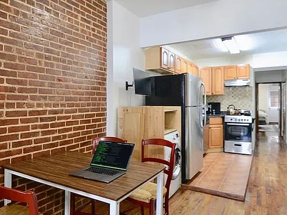 5th image of 234 8th St #1A