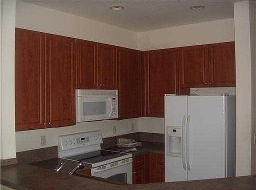 3rd image of 4385 Berkshire Wharf Dr