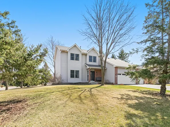 1316 Berwick Ln, Saint Paul, MN 55115