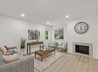 6 Emery Bay Dr, Emeryville, CA 94608