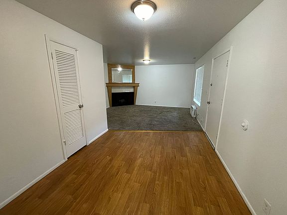 5th image of 2707 S Adams St #6