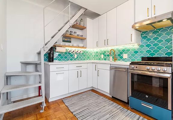 3rd image of 714 Sackett St APT 4F