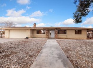 18990 Bay Meadows Dr, Apple Valley, CA 92308