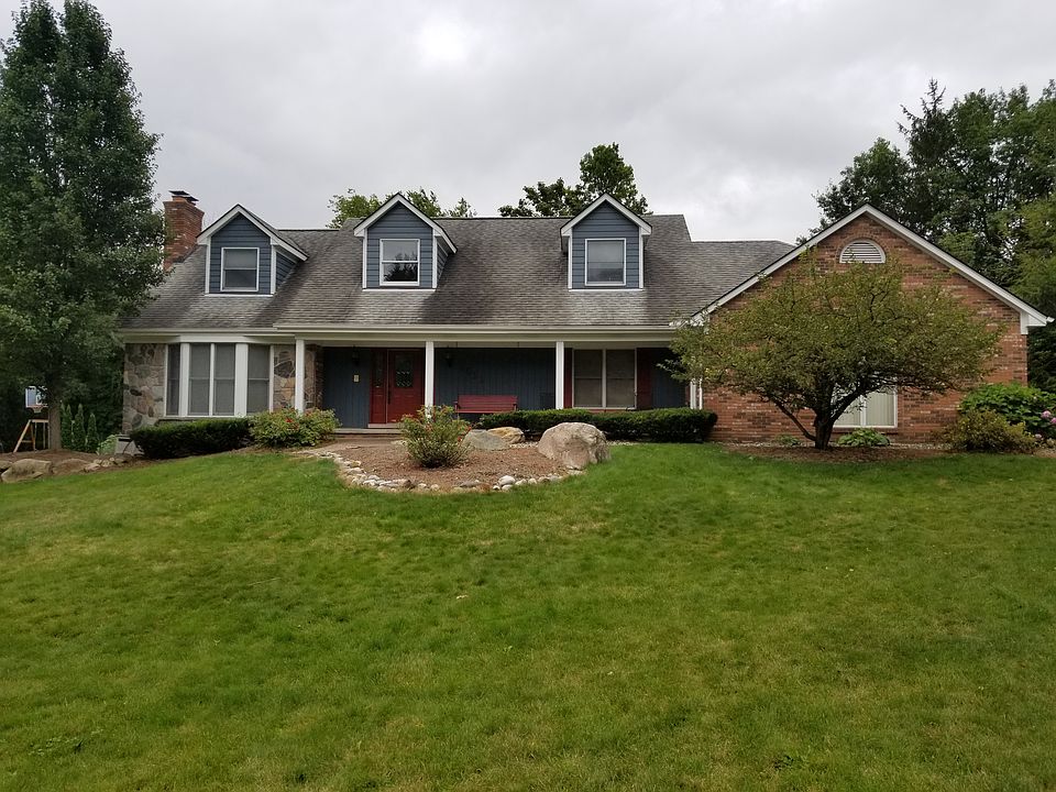 1st image of 6511 Park Valley Dr