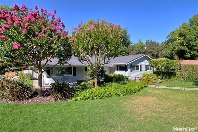 1st image of 7824 Apple Valley Ct
