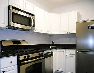 Rented by E and G Realty Group