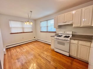 (Undisclosed Address), Pt Chester, NY 10573