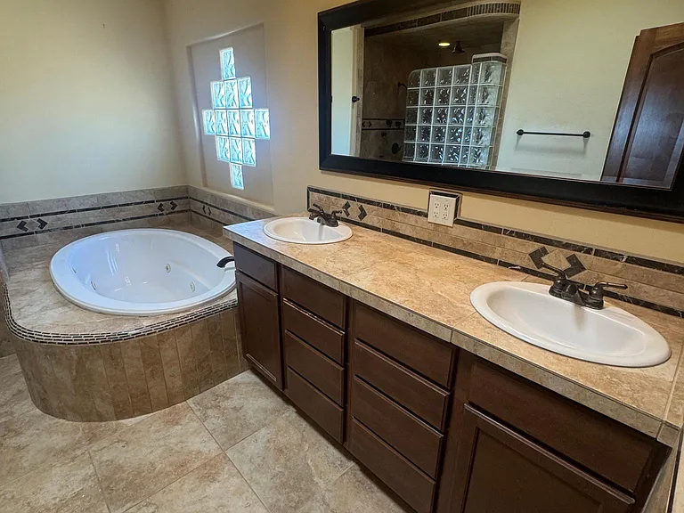 4337 Tewa Ct — Photo 25