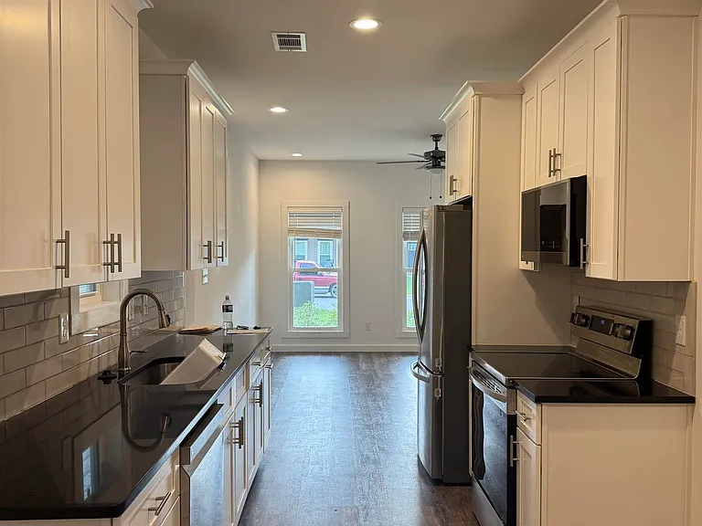 102 Leisure Pointe Cv — Photo 3