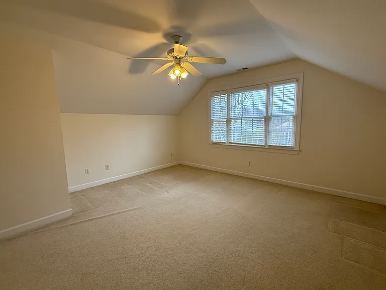 120 S Fields Cir — Photo 27