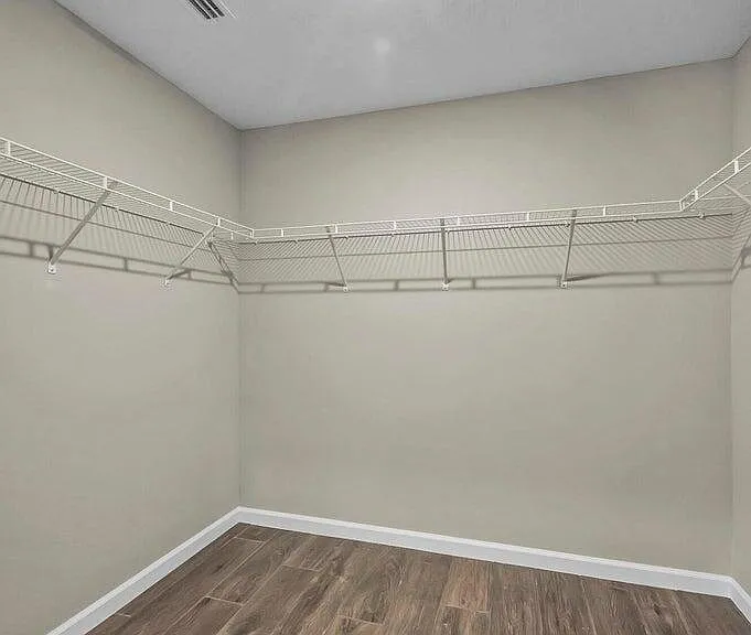 574 NW Bayshore Blvd — Photo 23