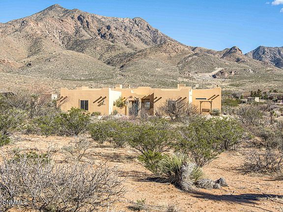 3rd image of 4970 Baylor Canyon Rd