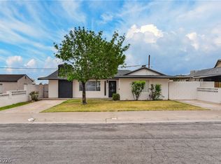 541 Burton St, Henderson, NV 89015