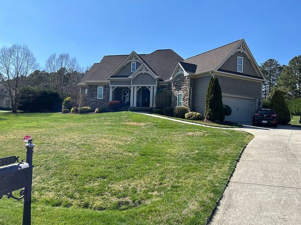 1101 Dovefield Ln