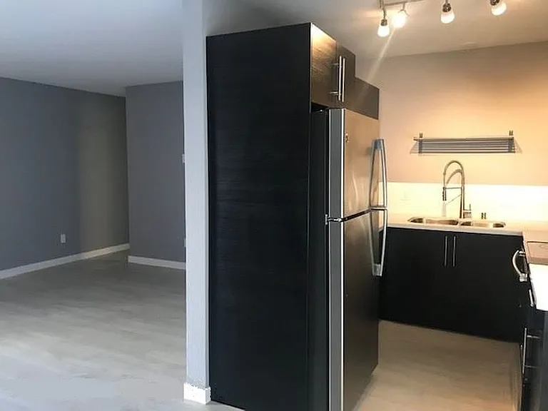 4440 Boundary St #11 — Photo 4