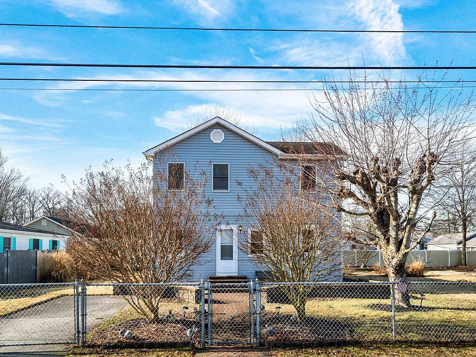 1st image of 144 Kentucky Ave