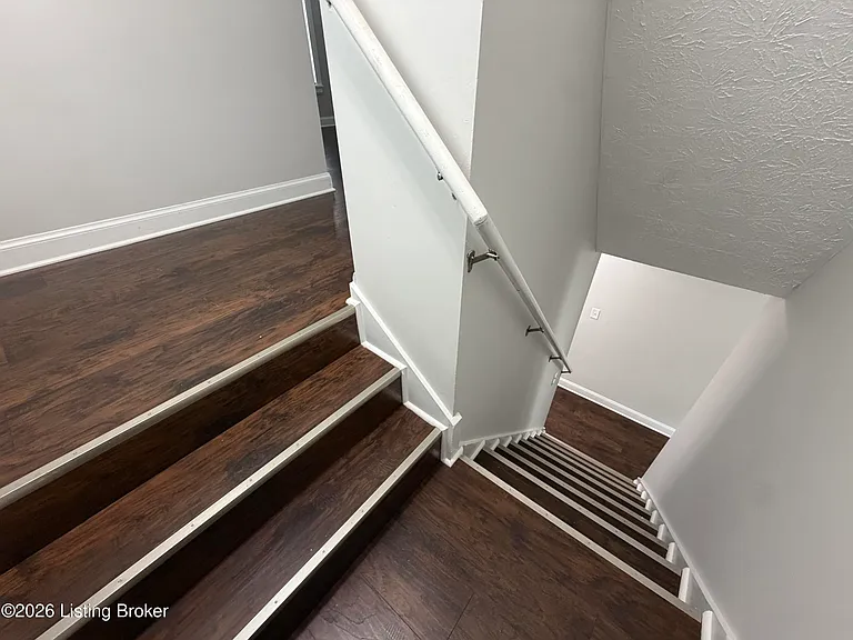5710 Barrett Ln — Photo 13