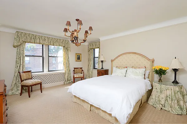 Sold by Stribling | media 10