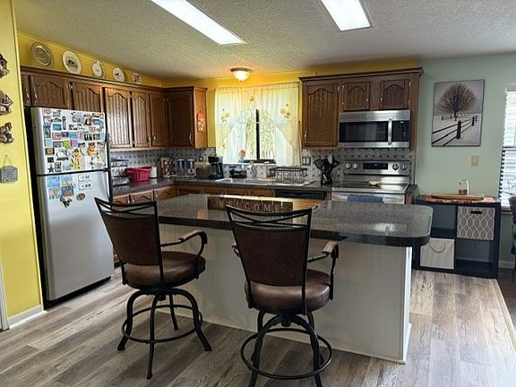 3rd image of 9537 Cypress Tree Ln #271