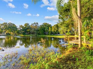 12112 Midlake Dr, Tampa, FL 33612