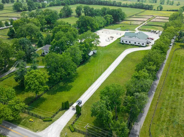 2152 Iron Works Pike, Lexington, KY 40511