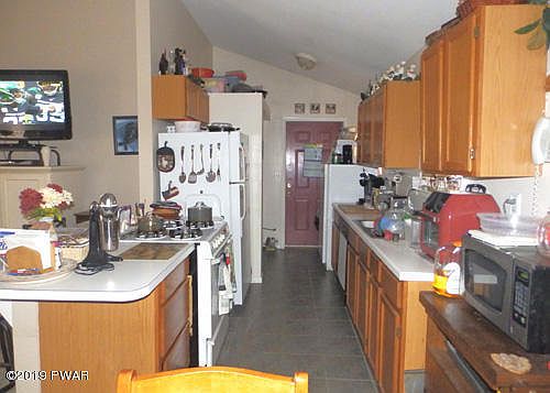 4th image of 101 Nicole Ct