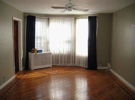 1st image of 8746 23rd Ave