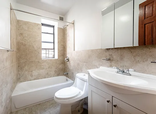 Rented by Executive Towers  | media 18