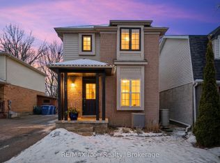 121 Moss Pl, Guelph, ON N1G4V4