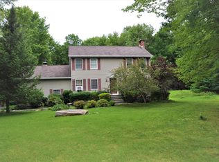 152 Woodcrest Blvd, Stroudsburg, PA