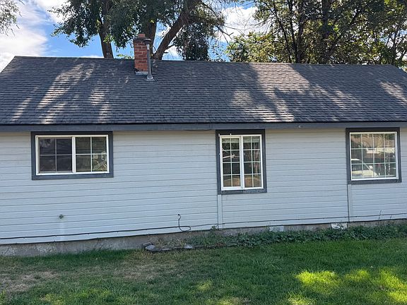2nd image of 401 Everett St