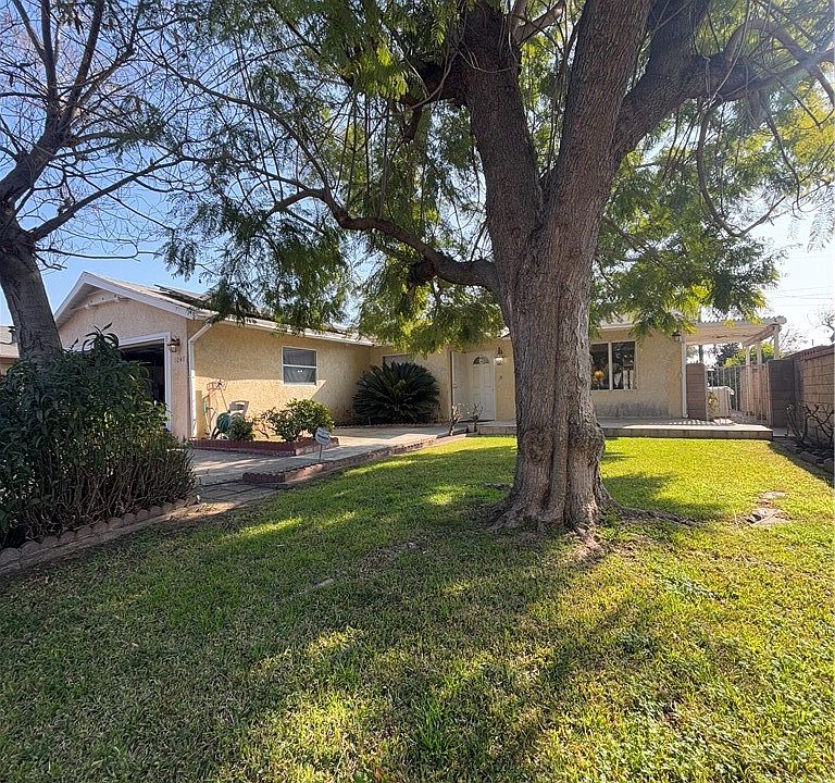 1st image of 1048 Radway Ave