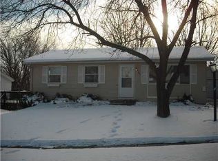 745 Alpine Rd, Marion, IA 52302