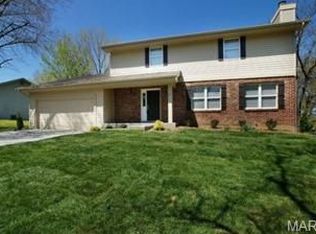 6 Marne Dr, Lake Saint Louis, MO 63367