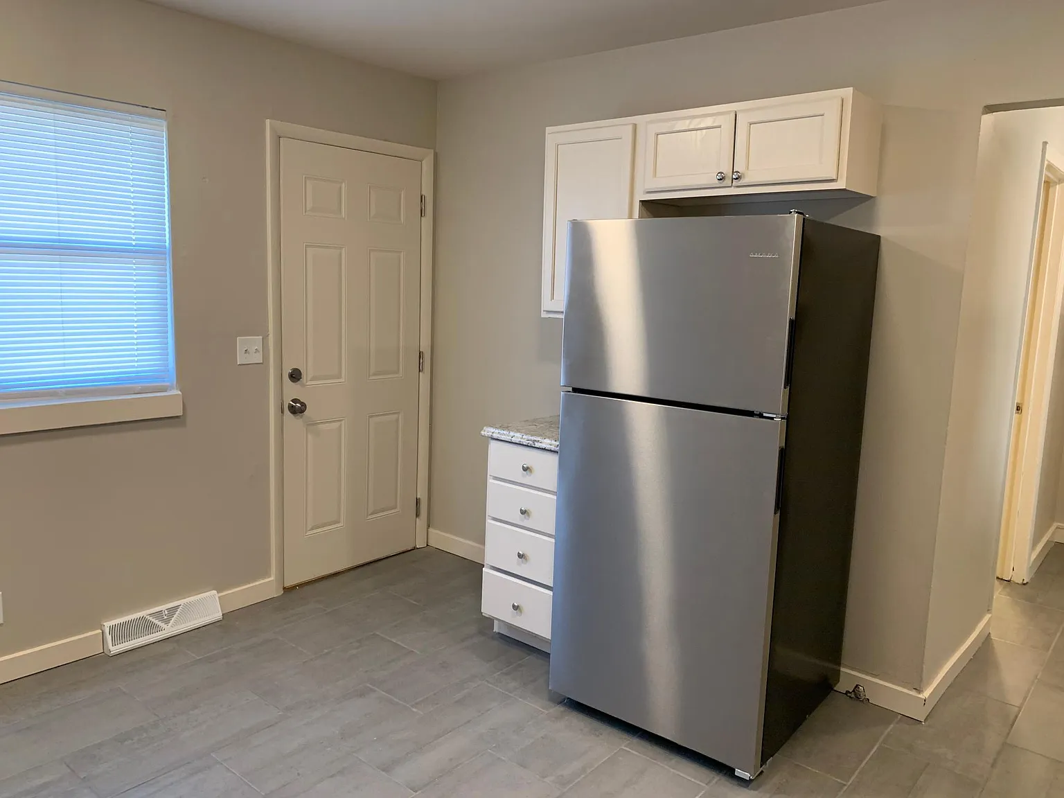 3 bed, 1218 sqft, $1,225 — Photo 4