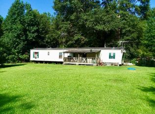87 Powell Rd, Lumberton, MS 39455