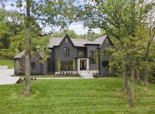 1407 Harding Pl, Nashville, TN 37215