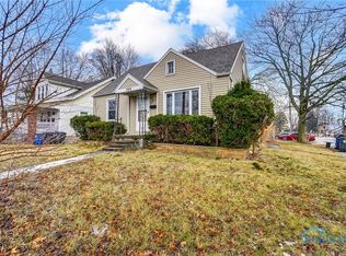 1302 Montain Rd, Toledo, OH 43615