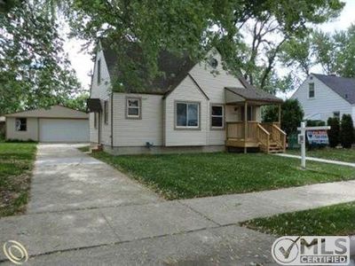 22526 Saxony Ave, Eastpointe, MI, 48021