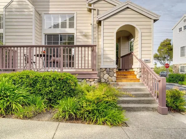 308 Genoa Dr, Redwood City, CA 94065