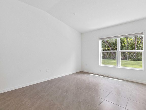 5th image of 8278 Cortese Dr