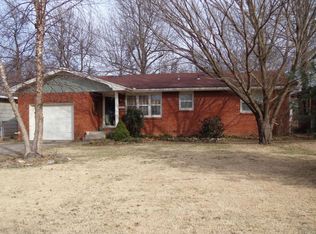 2138 S Roanoke Ave, Springfield, MO 65807
